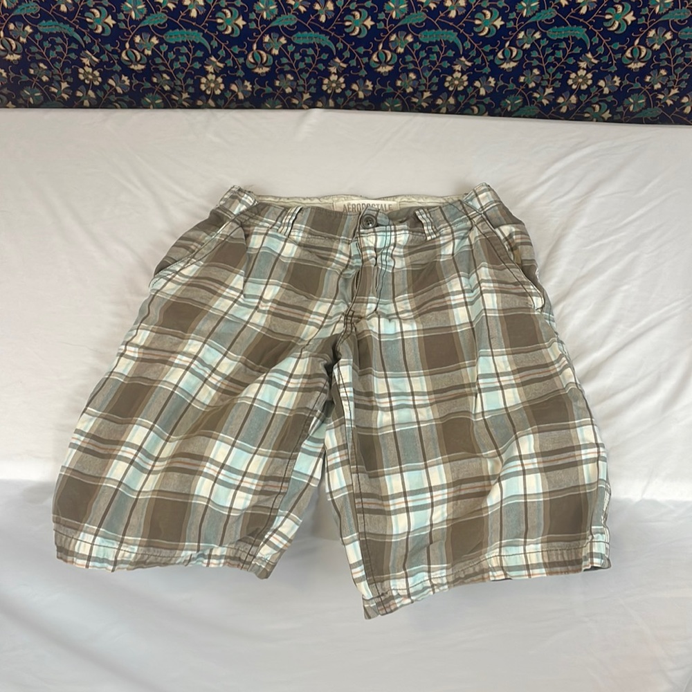 Plaid tan and blue AéRopostale  shorts